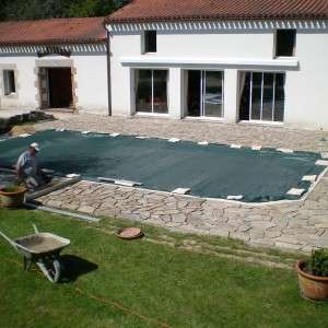 découvrez nos conseils et techniques pour la pose de mortier paysager, idéale pour aménager vos espaces extérieurs, réaliser des allées, bordures ou terrasses avec un rendu professionnel et durable.