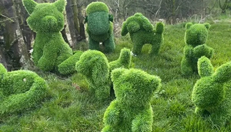 découvrez notre collection d'animaux déco pour jardin, pour apporter une touche originale et naturelle à votre espace extérieur.