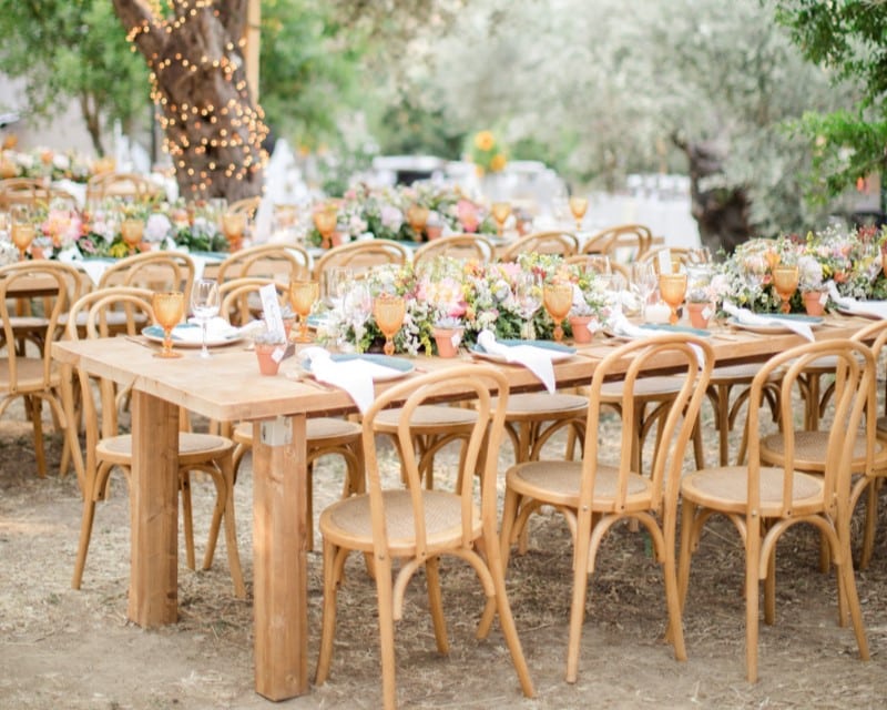 découvrez nos idées et conseils pour une décoration de mariage extérieure pas chère en 2025, alliant charme et économies pour un jour inoubliable.