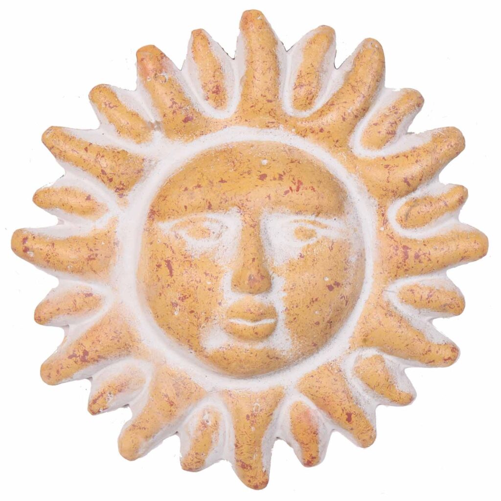 découvrez notre collection de décoration murale en terre cuite pour l'extérieur, alliant élégance naturelle et résistance aux intempéries pour sublimer vos murs extérieurs.