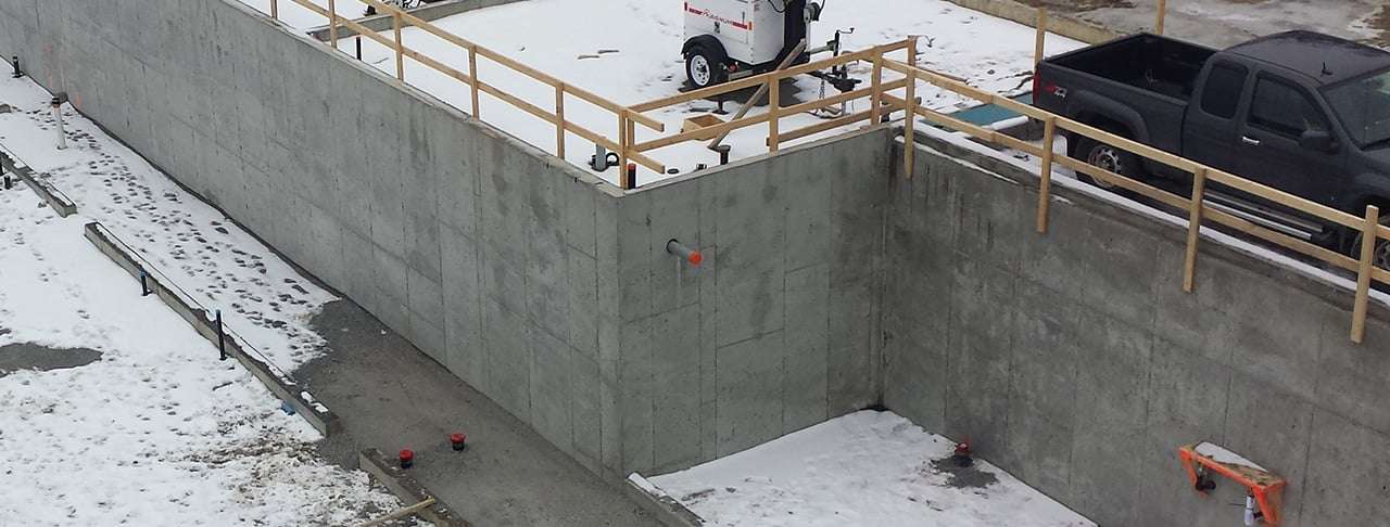 découvrez notre coffrage béton solide, conçu pour garantir des constructions durables et résistantes. parfait pour vos projets de maçonnerie et travaux de construction.