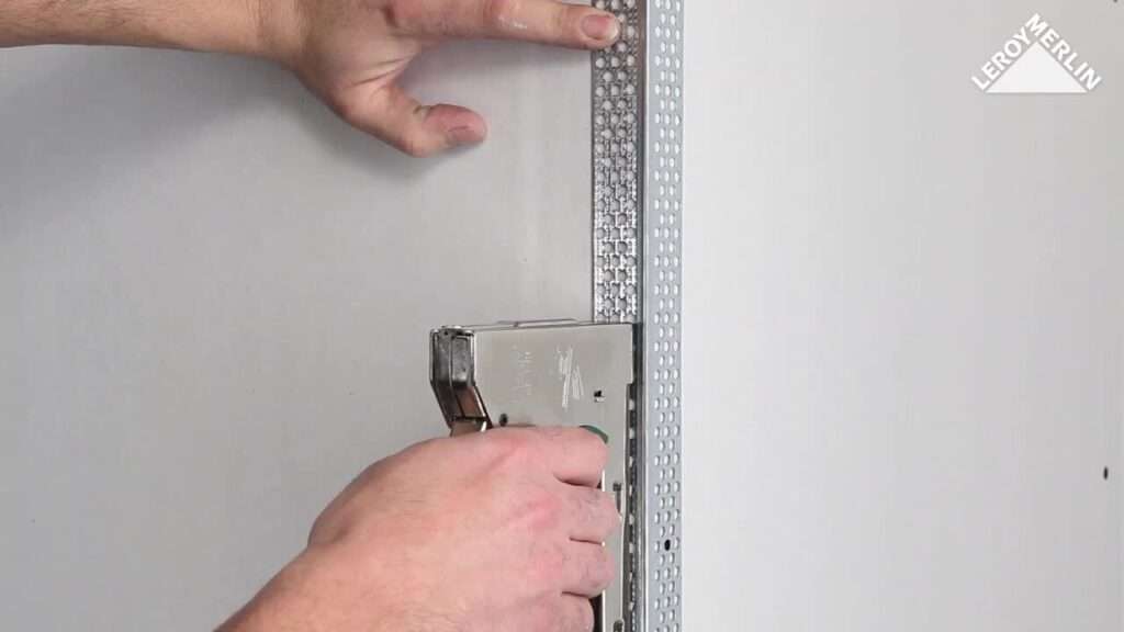 découvrez nos conseils et astuces pour faire des joints placo facilement et obtenir une finition parfaite, même si vous êtes débutant.