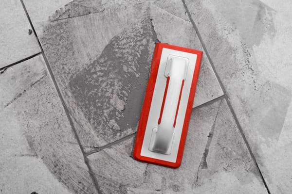 découvrez comment obtenir des joints de carrelage parfaits à la maison grâce à nos conseils pratiques et astuces faciles à suivre.