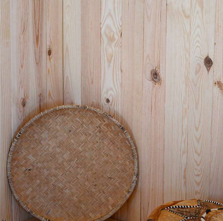 découvrez les avantages et inconvénients du lambris en bois et en pvc pour faire le meilleur choix en 2026. conseils, tendances et durabilité au rendez-vous.